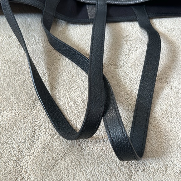 Authentic Burberry Coated Canvas Reversible Doodle Tote Shopping Bag Mint Cond - Picture 10 of 11